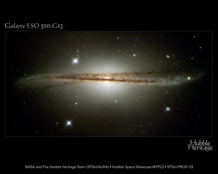 Искривленная спиральная галактика ESO 510 13